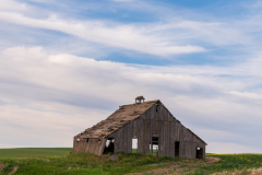 Photo of an Old Barn in the Palouse early morning
