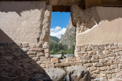 Photo of the mountains in the Sacred Valley of the Incas.