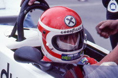 Photo of F1 Surtees with driver Hans Stuck. 1977 F1 LBGP