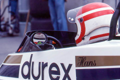 Photo of F1 Surtees with driver Hans Stuck. 1977 F1 LBGP