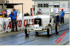 Photo of the 3 Kilo Speedster at the Antique National Drag Races at Fontana, CA